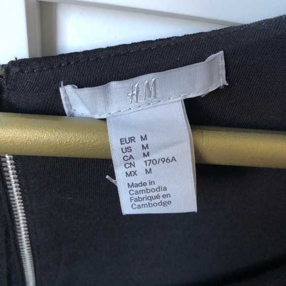 H&M Black Dress with back zipper Sz Med - Picture 5 of 7